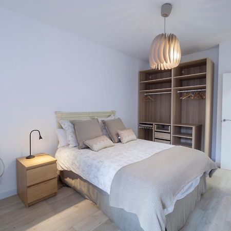 El Apartamento De Rosi Sevilla Bagian luar foto