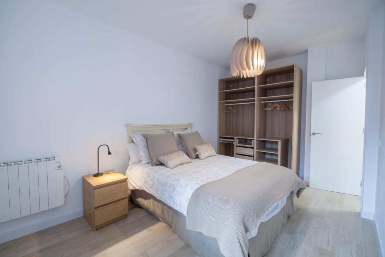 El Apartamento De Rosi Sevilla Bagian luar foto