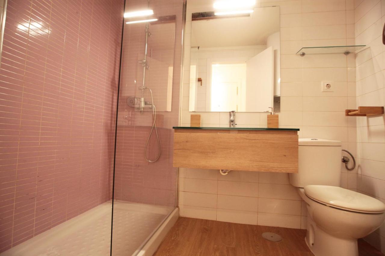 El Apartamento De Rosi Sevilla Bagian luar foto